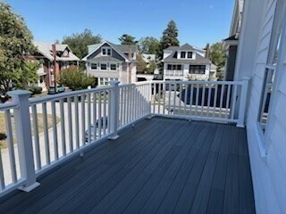 Foto del edificio - 56 Carver Rd E