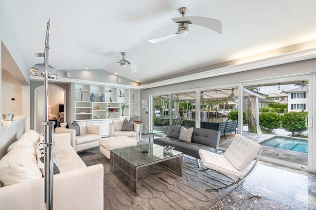 Building Photo - Casa Flamingo - Intracoastal w/ Heated Poo...