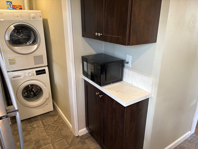 Microwave with adjacent laundry room - 4410 36th St