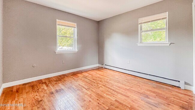 Building Photo - 1515 Allen Ave