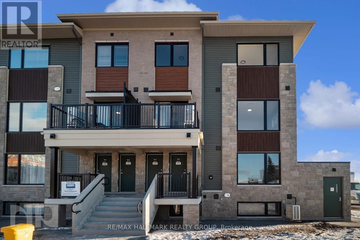 Photo principale - 301 Glenroy Gilbert Dr