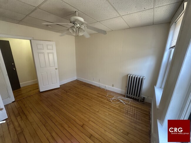 Foto del edificio - 437-438 Cambridge St. Unit U34