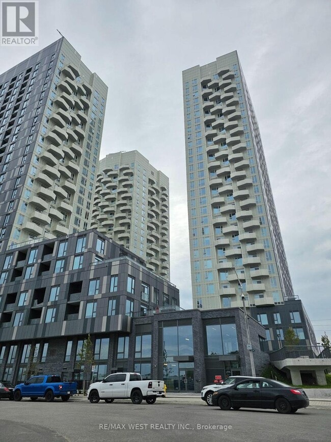 Building Photo - 10 Abeja St