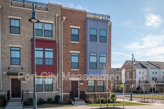 Building Photo - 1801 E Chase St
