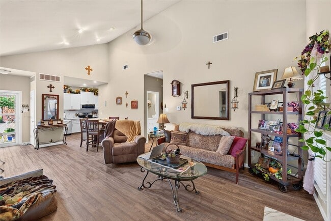 Building Photo - 2504 Orangegrove Cir