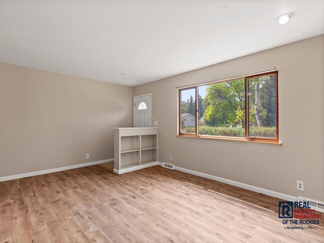 Foto del edificio - Modern Fort Collins Gem: Newly Remodeled H...