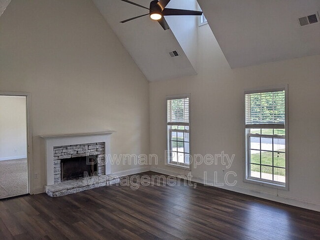Building Photo - 1151 Stone Shoals Terrace