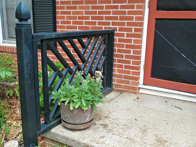 Building Photo - 216 Richmond Hill Drive