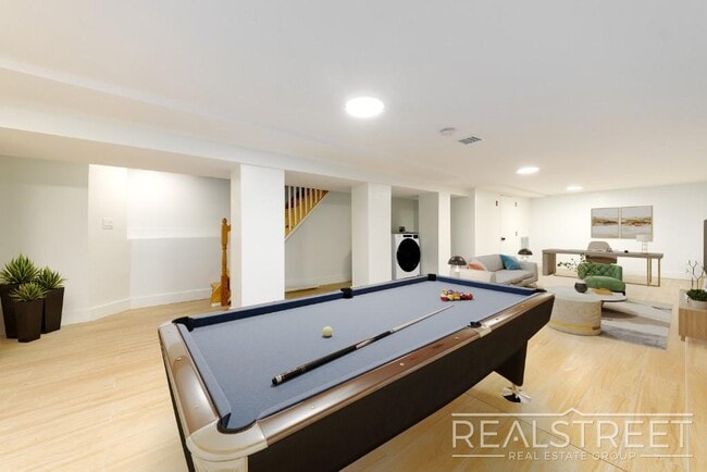 Foto del edificio - Brand New 3 Bed 3 Bath in Bed Stuy Brownst...