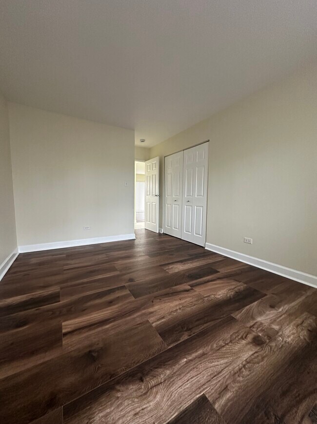 Foto del edificio - 705 Court of Spruce