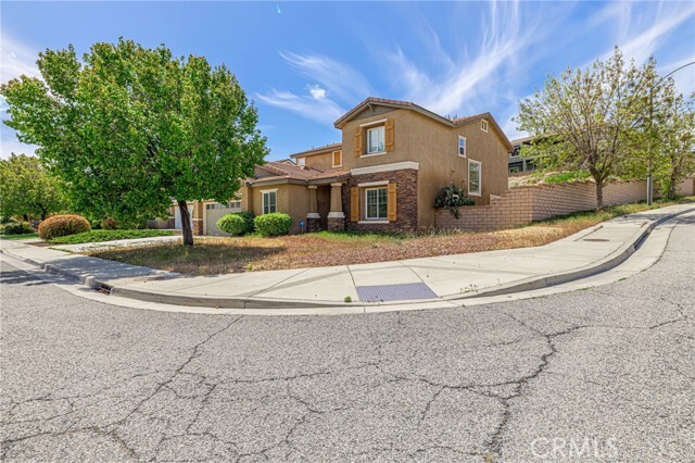 Building Photo - 2400 Allyssum Pl