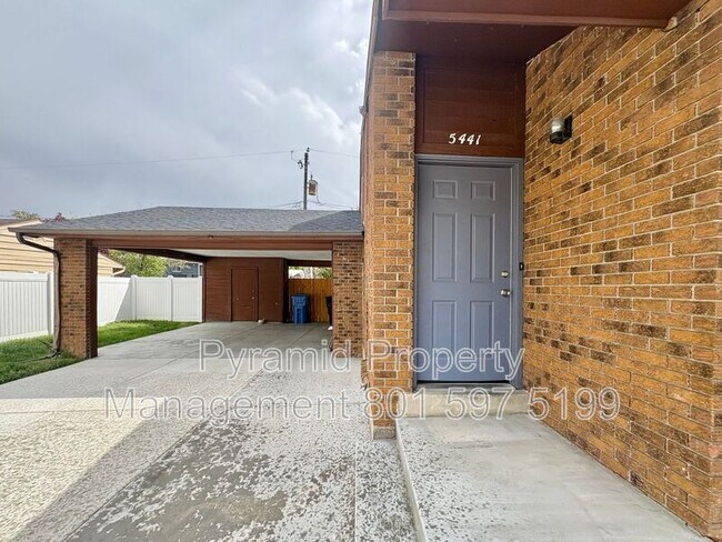 Foto del edificio - 5441 S 1300 E