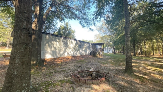 Building Photo - 1050 Deborah Ln