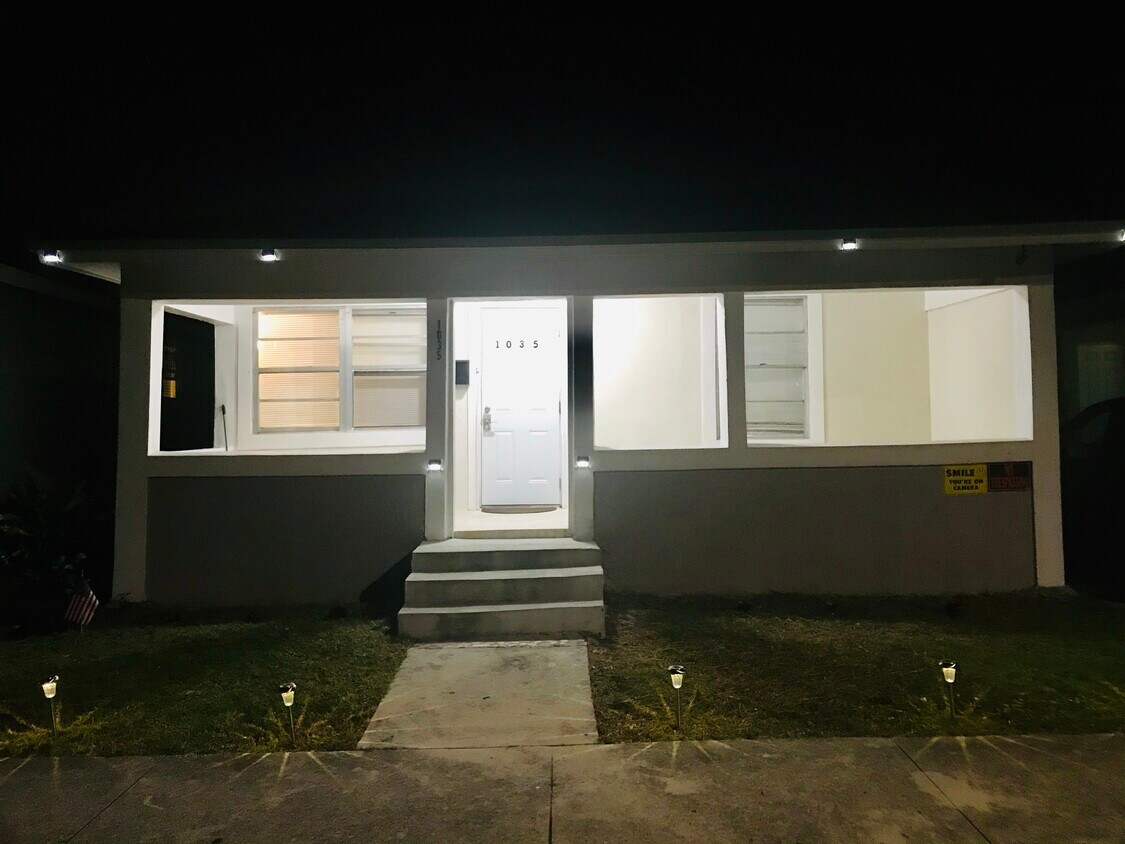 Foto principal - 1035 22nd St