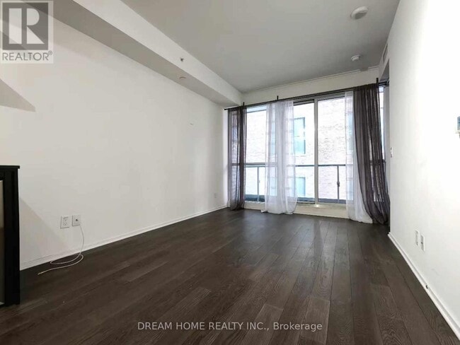 Building Photo - 70 Temperance St