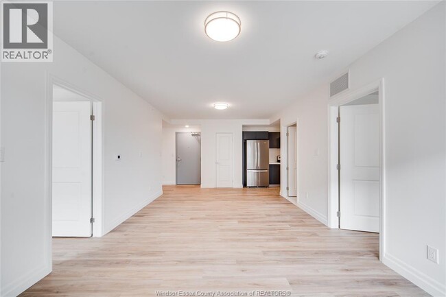 Building Photo - 3290 Stella Crescent