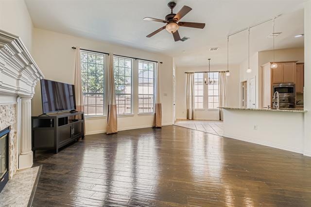 Building Photo - 9805 Hickory Hollow Ln
