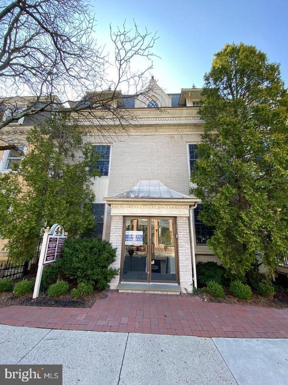 Building Photo - 44 E Court St