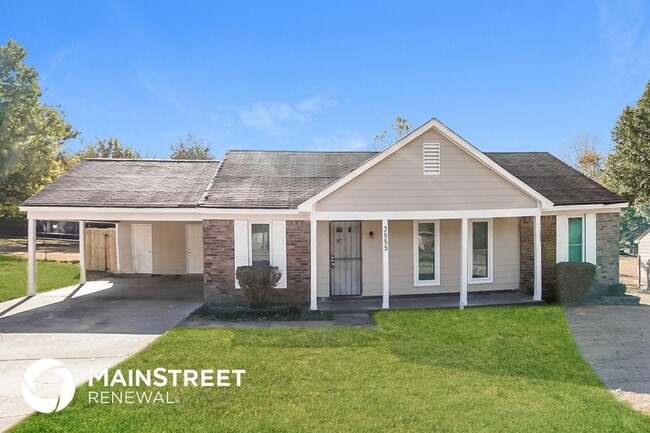 Building Photo - 3555 Dorchester Dr