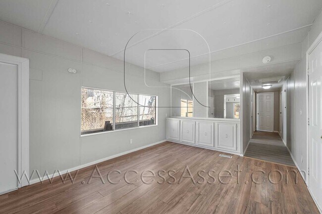 Foto del edificio - Charming And Cozy 2 Bed/1 Bath Mobile Home...