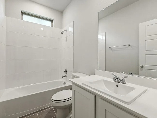 Building Photo - 1009 Knox River Dr