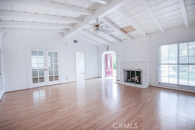 Foto del edificio - 9381 Nichols Dr