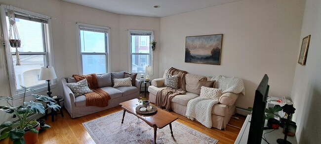 Foto del edificio - 143 Hillside St