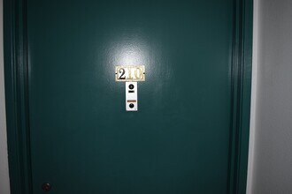 Building Photo - 444 S Occidental Blvd