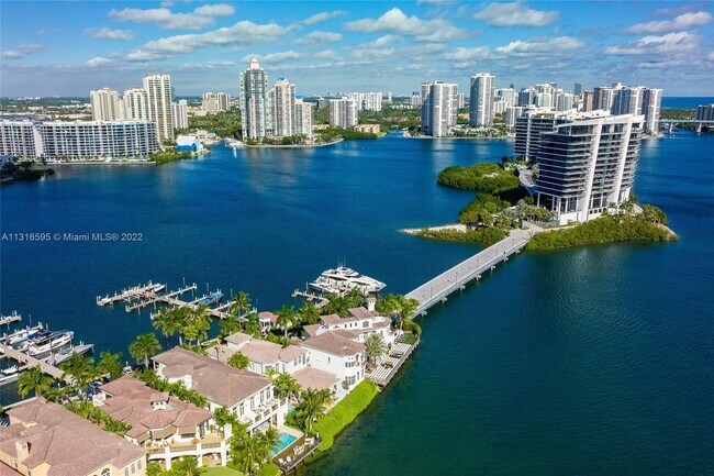 Building Photo - 4042 Island Estates Dr