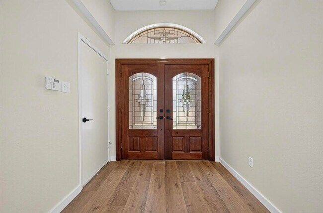 Foto del edificio - 15415 Swan Creek Dr