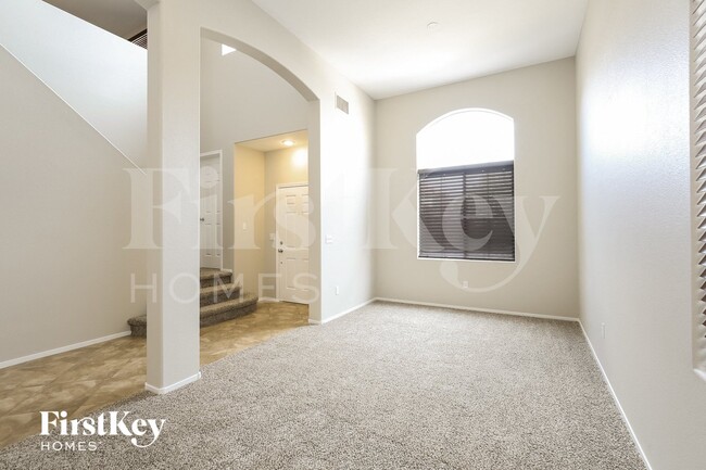 Building Photo - 1031 Dawn Valley Dr