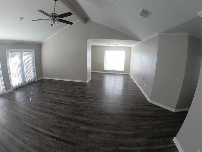 Foto del edificio - 16011 Soma Dr