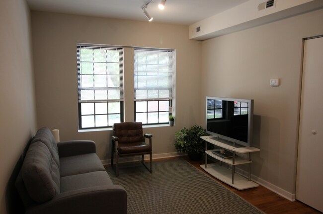 Living Room Space - 3110 W Sunnyside Ave