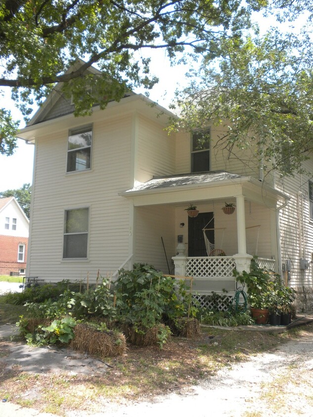 Primary Photo - 408 N. Eighth St.