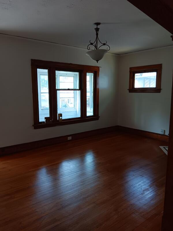 Foto del edificio - 1431 E 133rd St