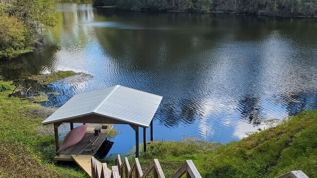 Foto del edificio - 2 br, 2 bath House - 12550 TURKEY CREEK DR...