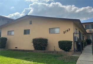 Building Photo - 5147 Canoga St