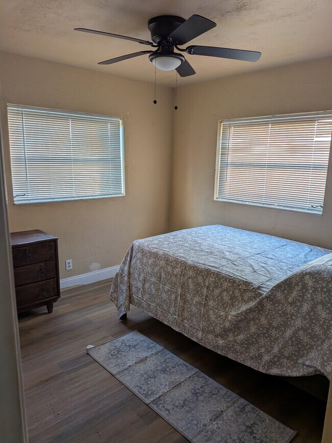 Foto del edificio - 4976 SW 5th Ct