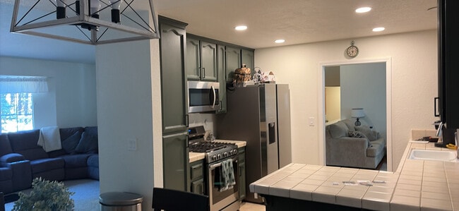 Building Photo - 5564 Sierra Springs Dr