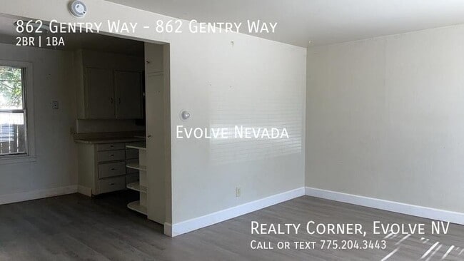 Building Photo - 862 Gentry Wy