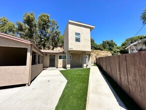 Building Photo - 5978 Baja Dr