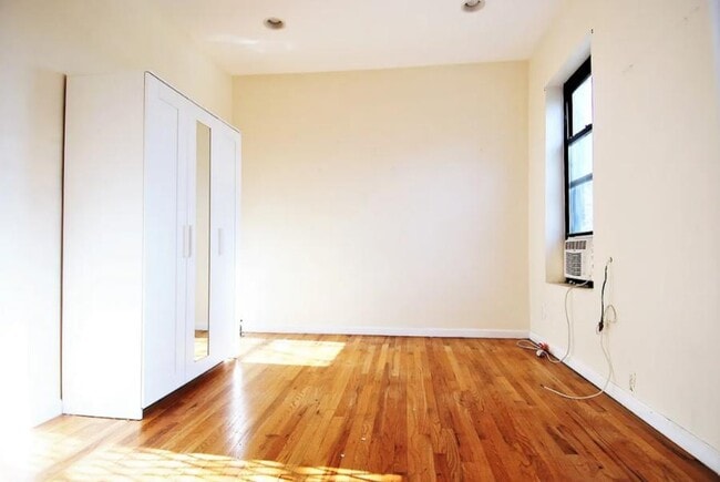 Building Photo - West 184th Street
