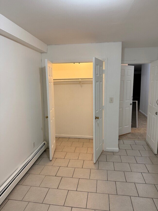 Building Photo - 14XX Hicks St