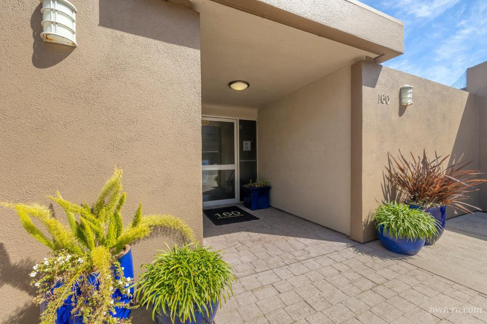 Foto principal - 160 Gardenside Dr