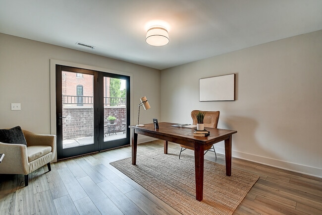 Foto del edificio - 721 E 16th St