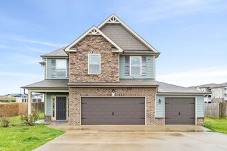 Building Photo - 2147 Bandera Dr
