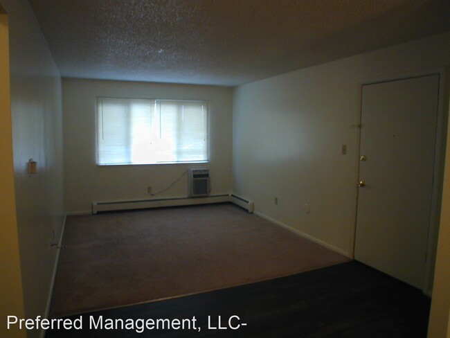 Building Photo - 4600-01-11-12 Hilltop Ave