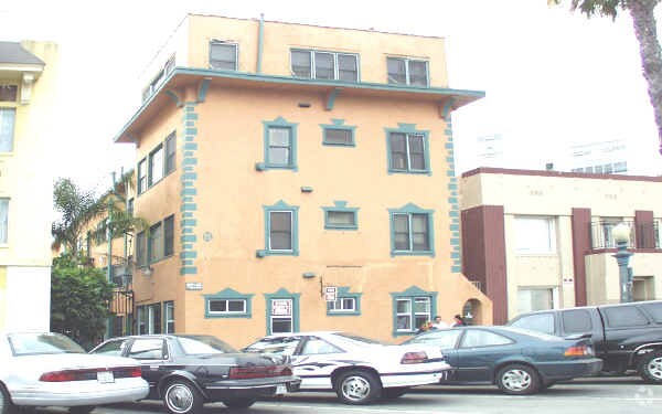Foto del edificio - 69-73 Lime Ave