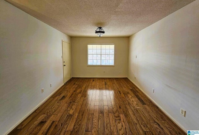 Building Photo - 3413 Sandner Ct
