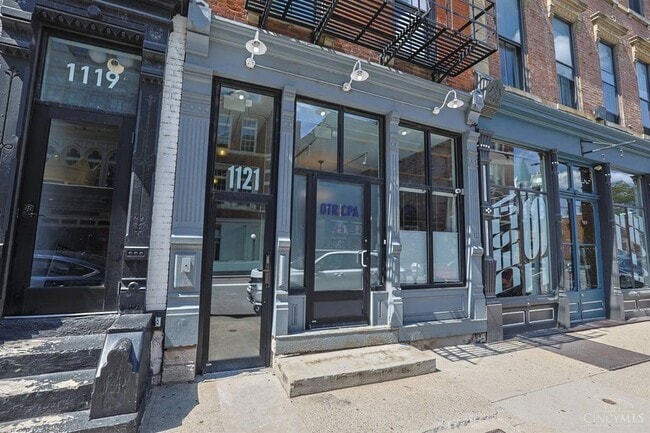 Photo - 1121 Walnut Street Apartment